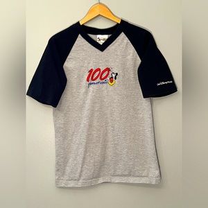 Vintage Walt Disney World 100 Years Of Magic Embroidered T Shirt Size Small